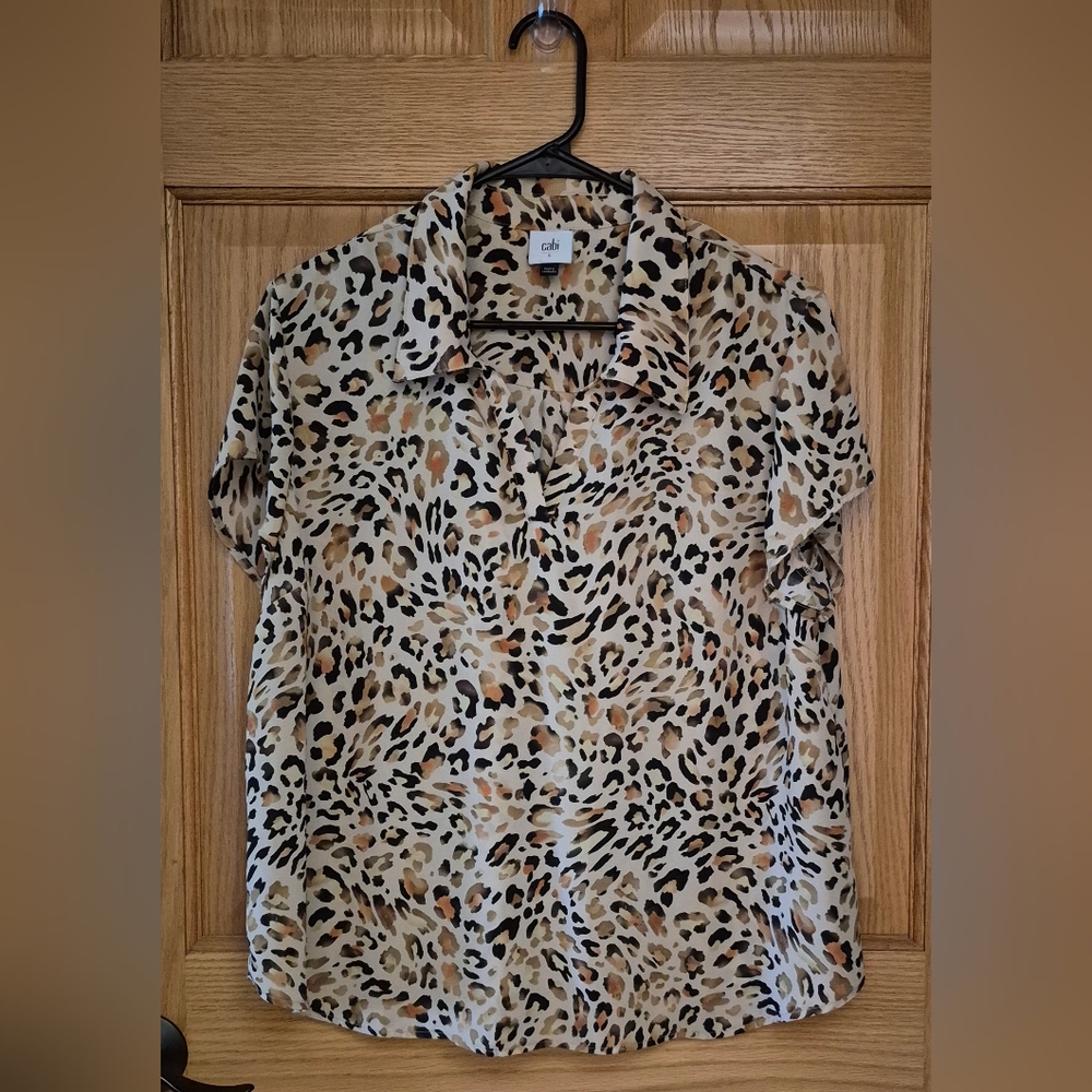 Cabi Women's Large Lynx SS Leopard Print Neutrals Blouse EUC